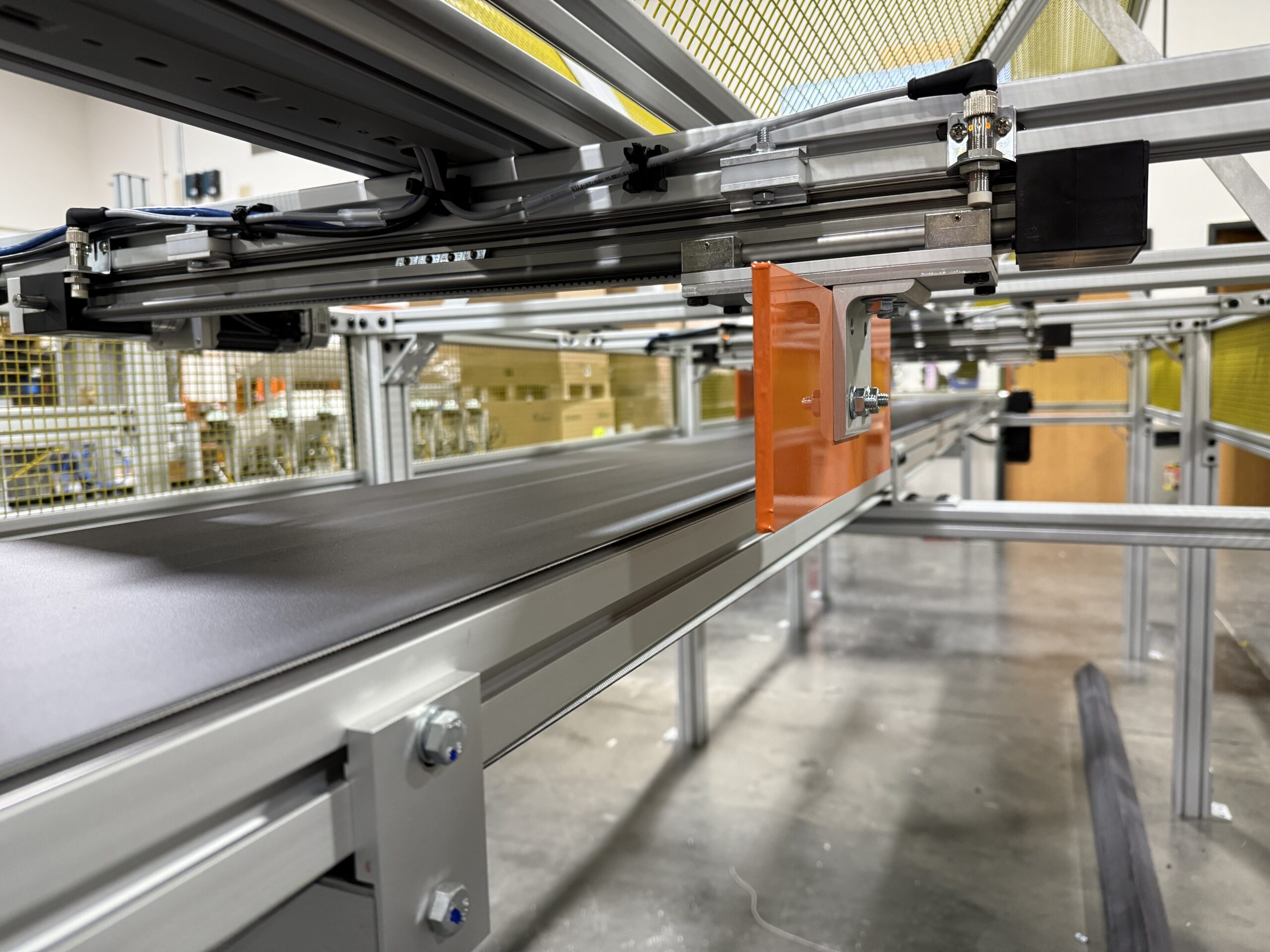 All Electric Servo or Pneumatic Push Sweep Sorting