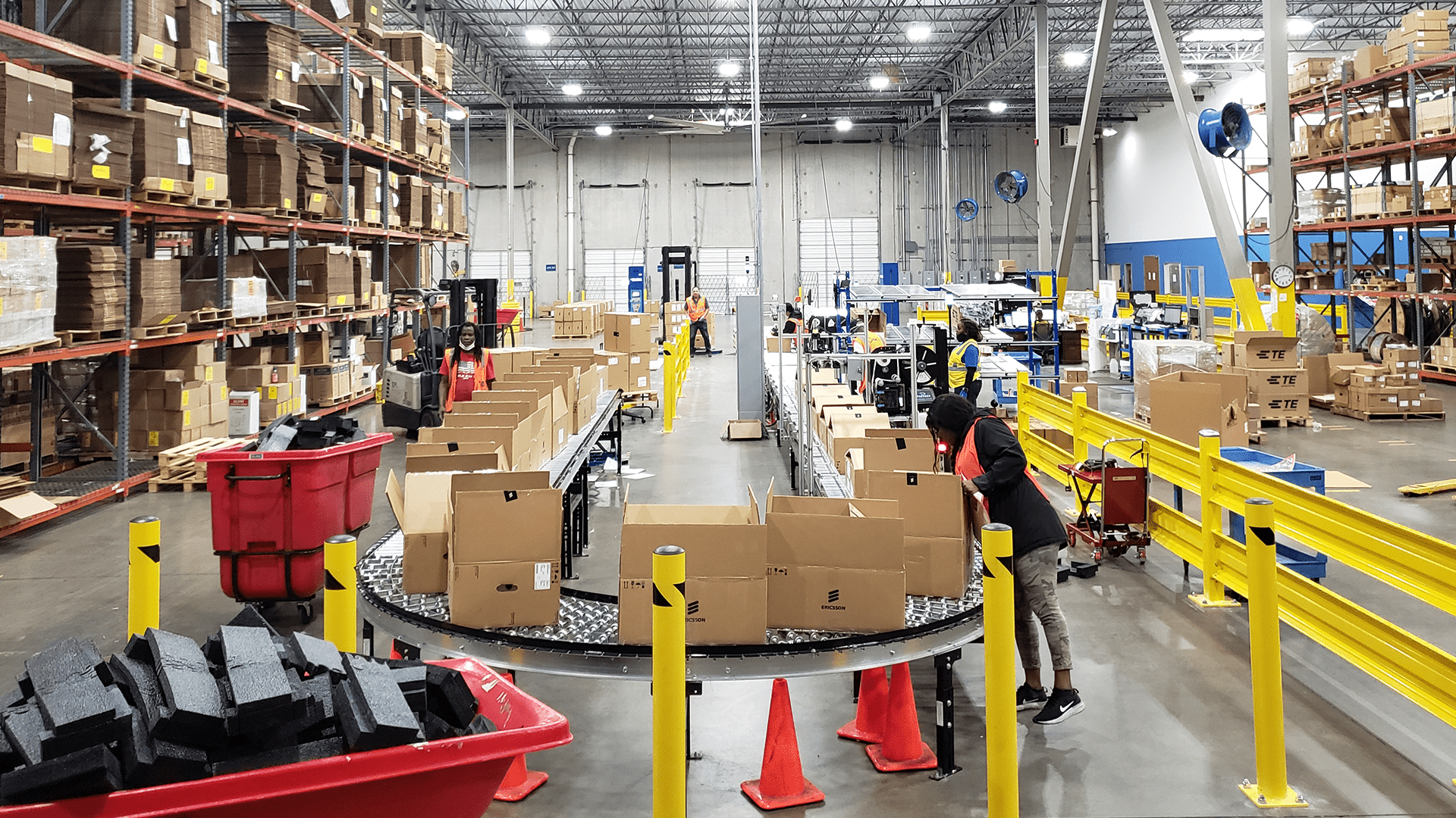 Reduce Warehouse Labor Costs With These 4 Business Strategies