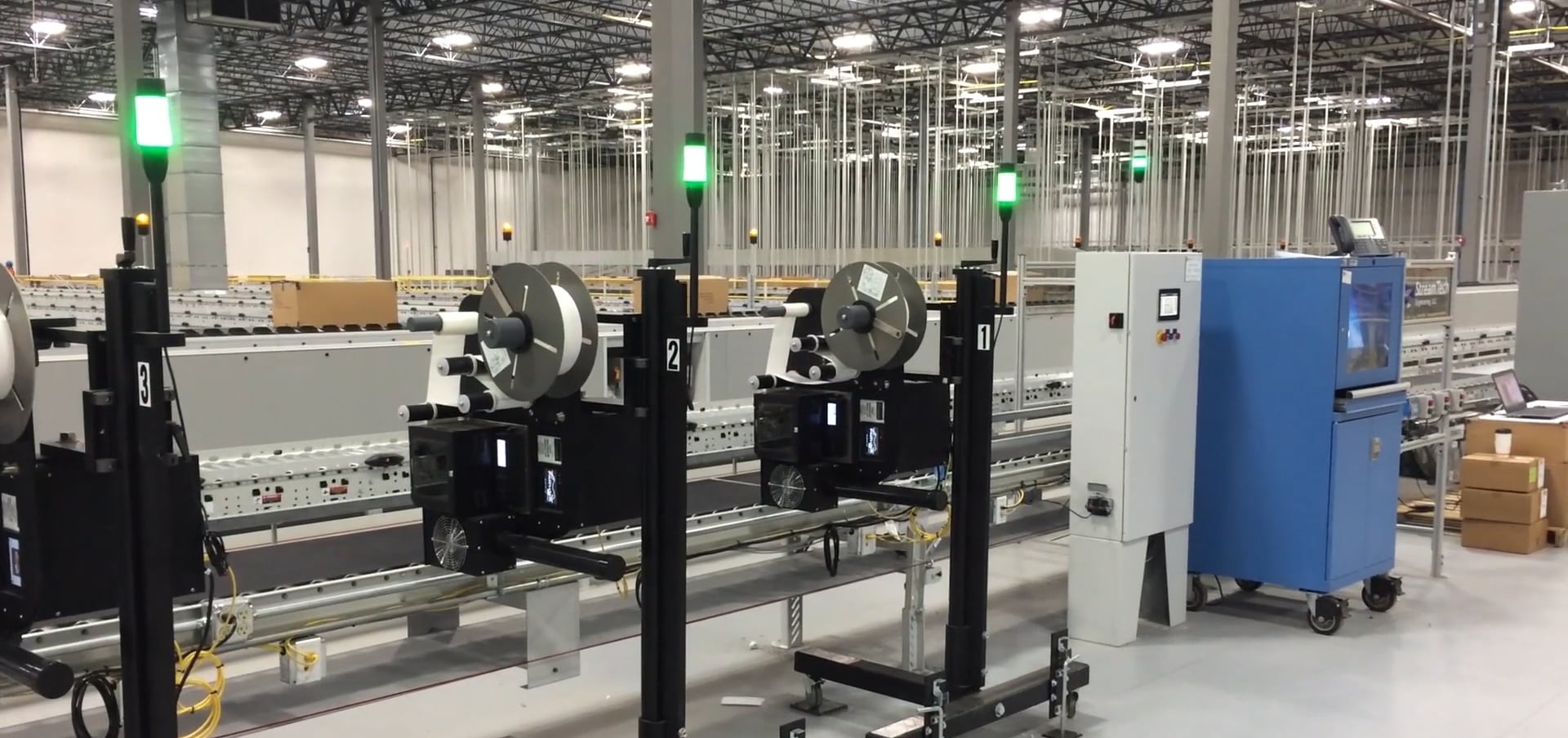 Warehouse Automation | Unattended Mezzanine Cross-Dock