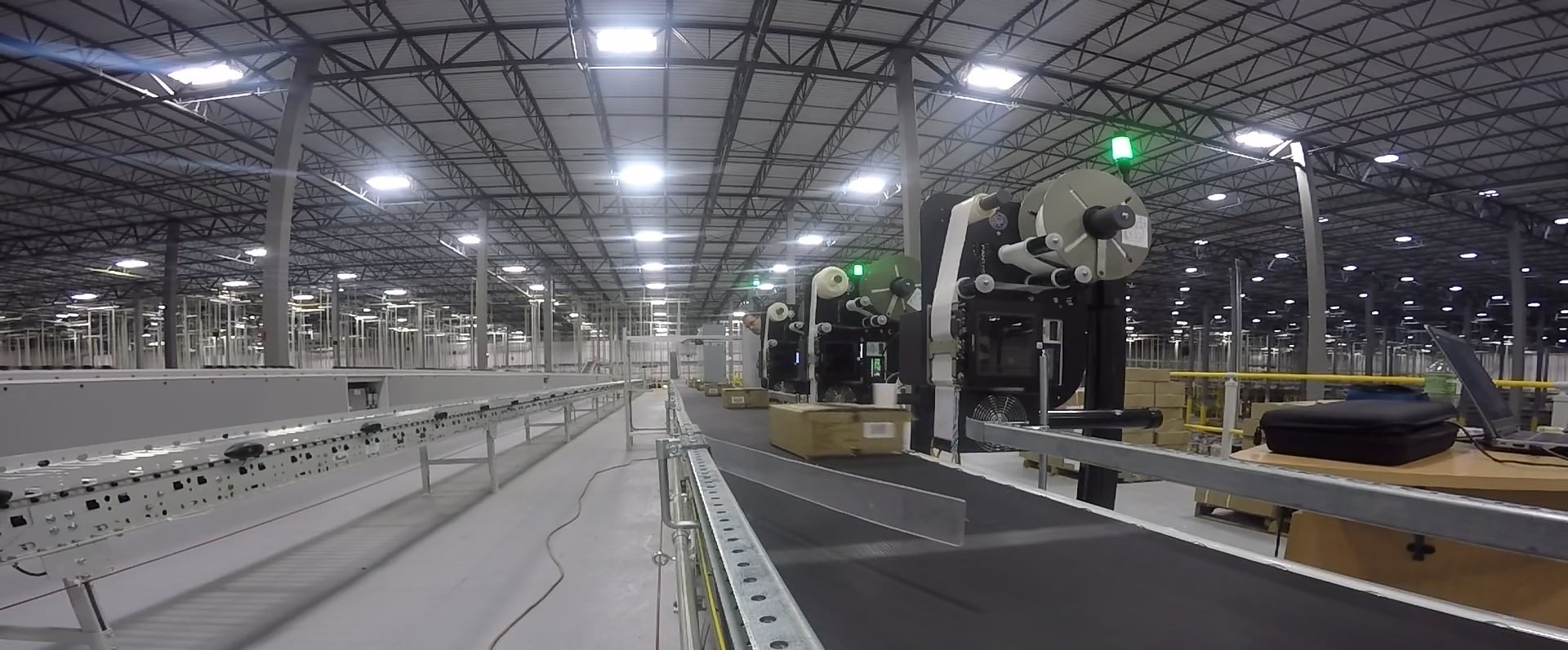 Shipping Automation | High-Speed Parcel Processing System